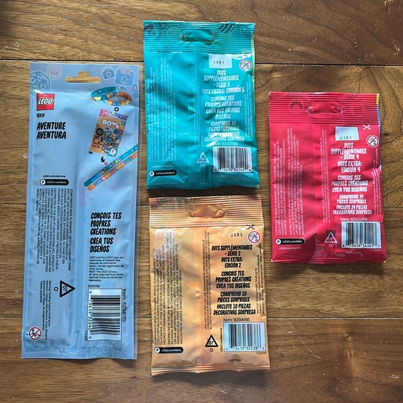 Lego Dots bracelet set with 3 packs of extra Dots (retired) - Picture 2 of 2